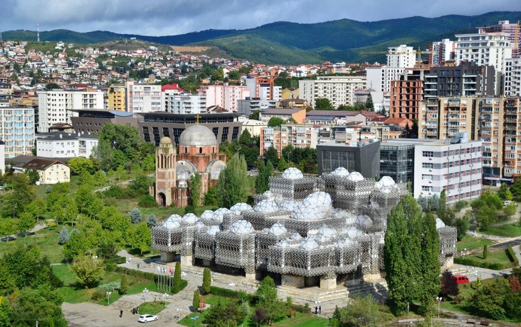 Kosova'da oturum ve çalışma izini